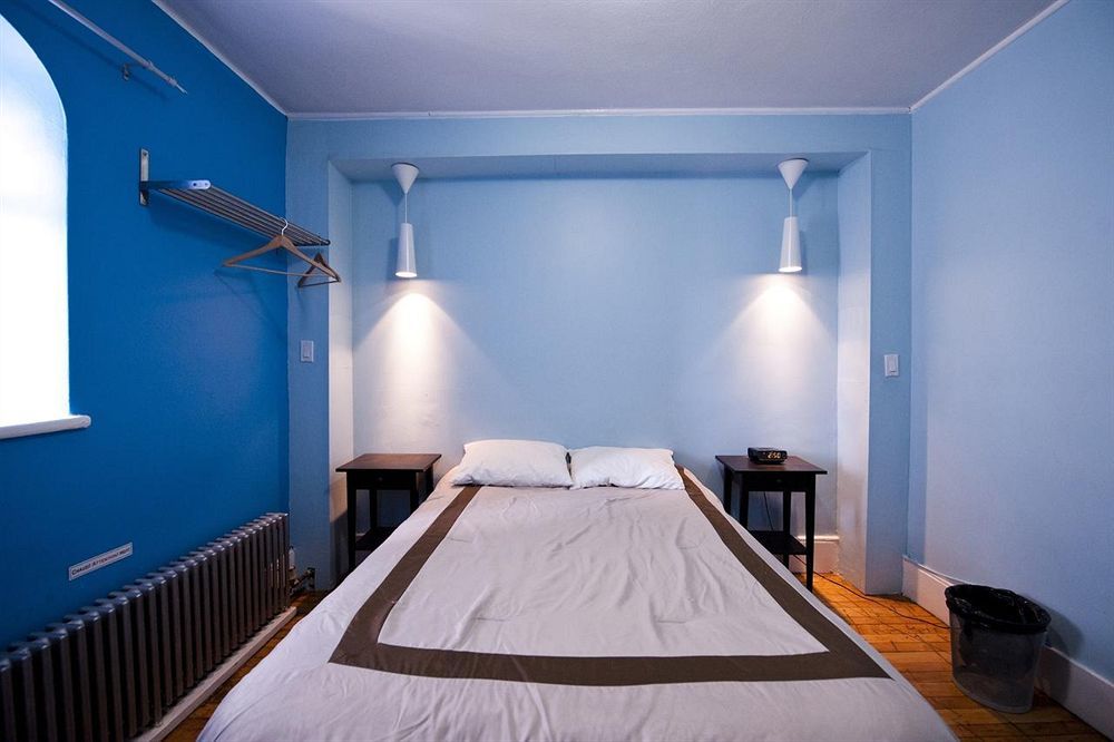 Saintlo Ottawa Jail Hostel Екстер'єр фото